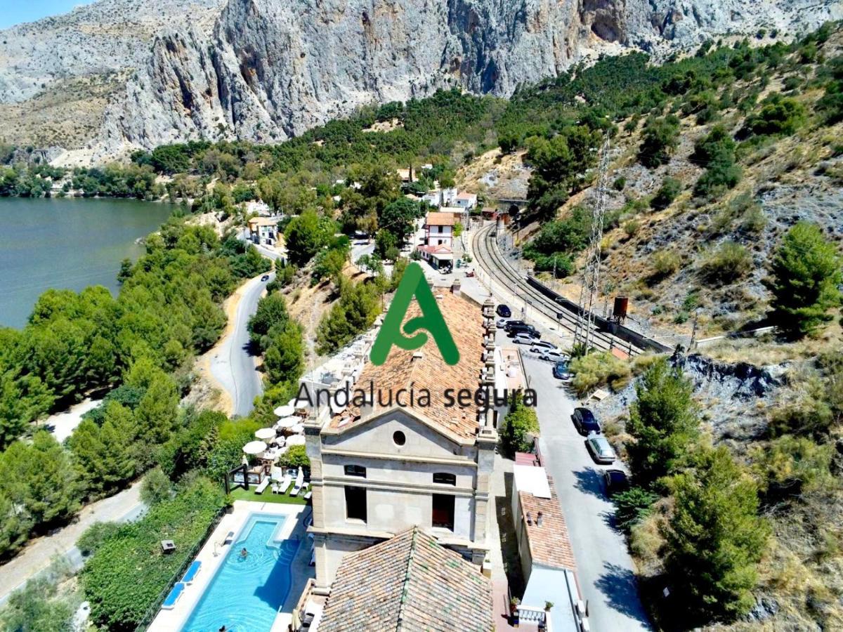 Complejo Turistico La Garganta Hotel El Chorro Exterior photo